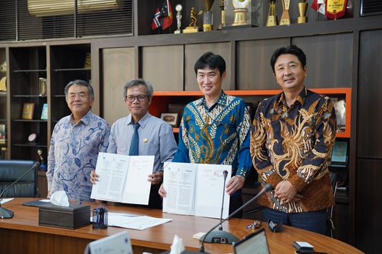 The ceremony was also witnessed by HTS (Yamaguchi)MD and HAS IDN (Hachiya)MD.