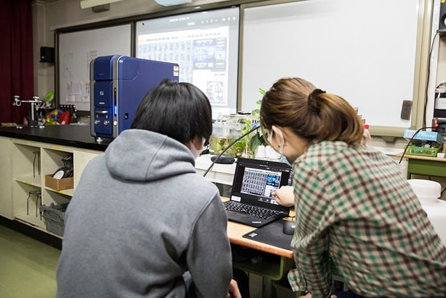 A student performing a remote observation