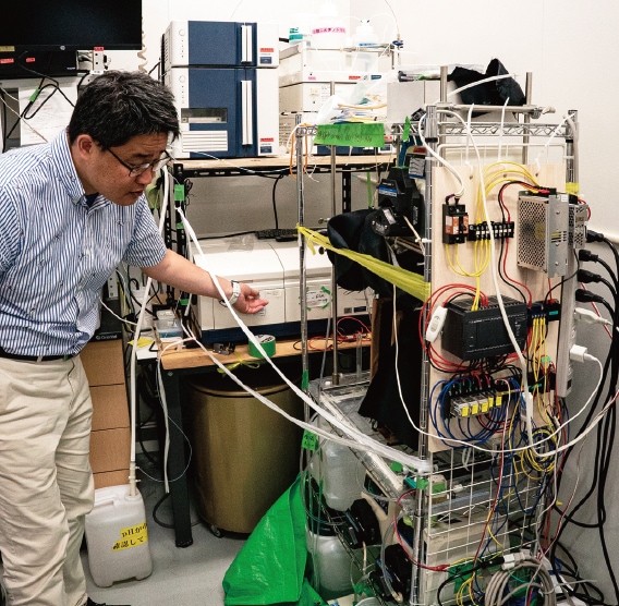 Fig. 4 Yamamura's monitoring system for separation membranes.