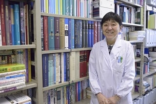 神奈川大学 理学部化学科 教授 西本右子先生