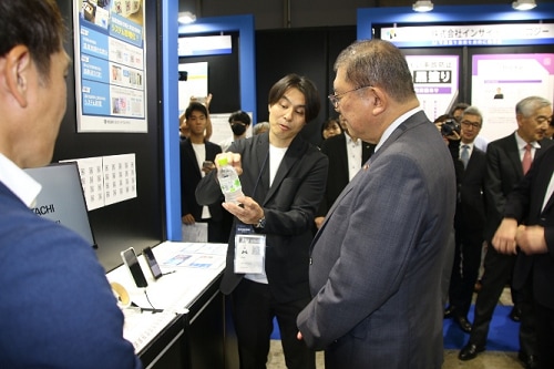 『MiWAKERU<sup>Ⓡ</sup>』サービス内容質疑応答のご様子