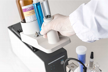 8. Easy Replacement of Buret Head